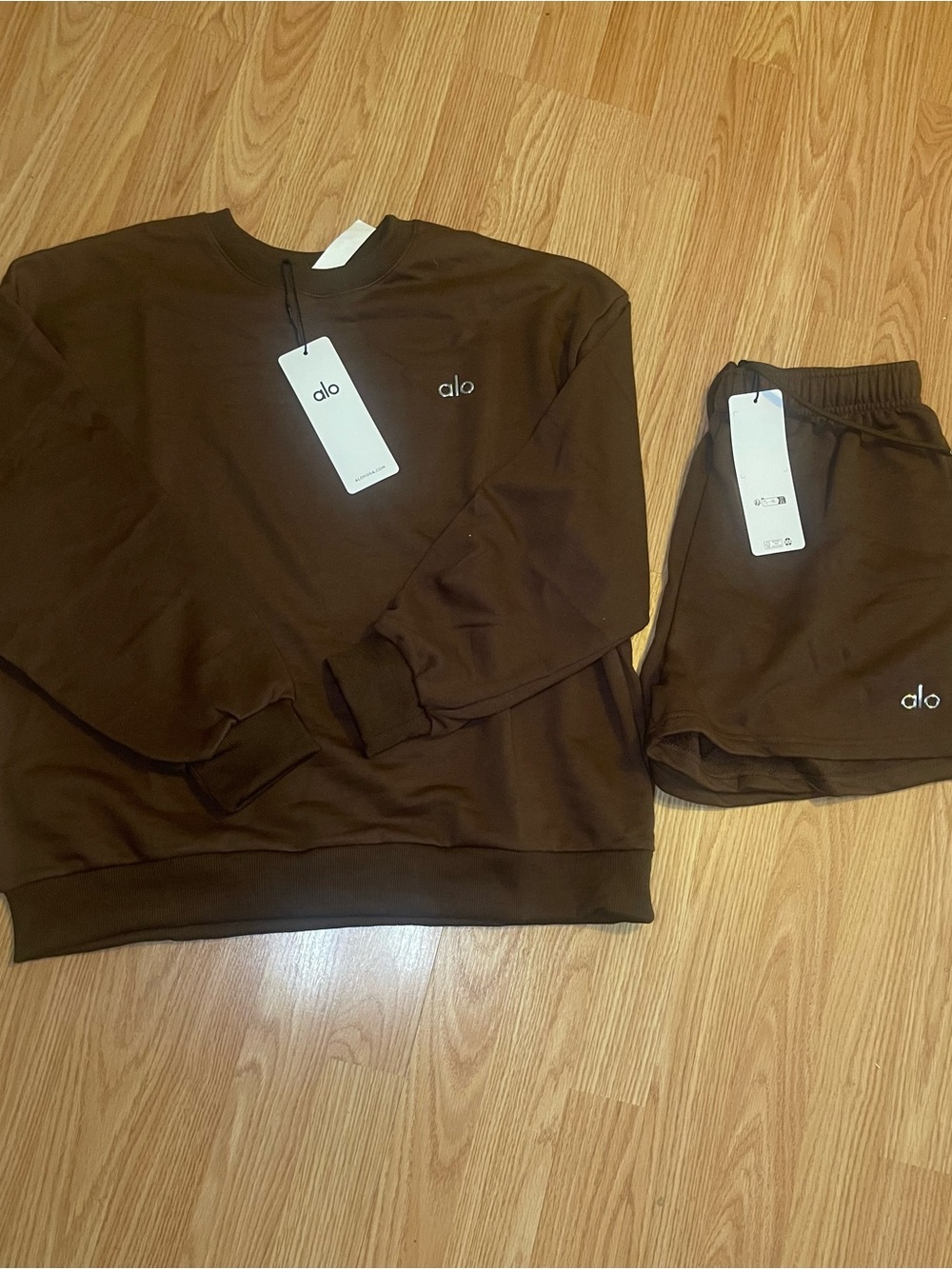 ALO Yoga Women Crewneck Sweatshirt in Dark Brown